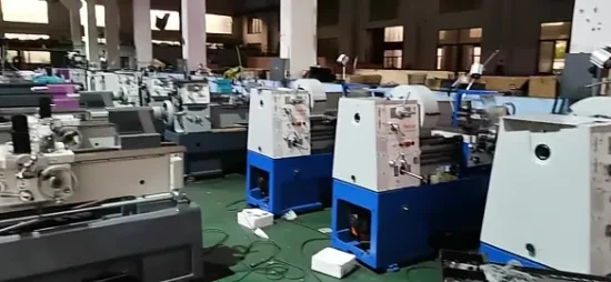 Nova máquina de torneamento vertical CNC de metal de coluna única de precisão na China